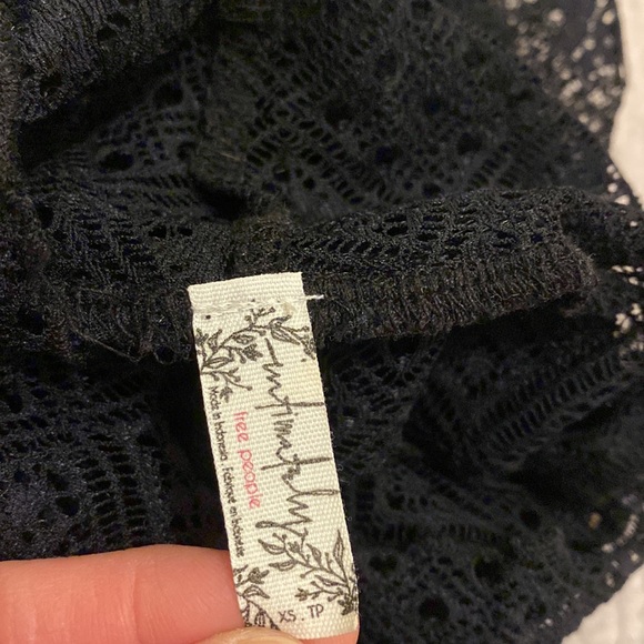 Free People Intimately Black Lace Turtleneck. Size Xs - Picture 4 of 7